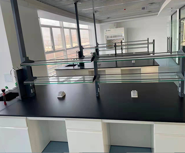 實(shí)驗(yàn)臺(tái)案例實(shí)拍